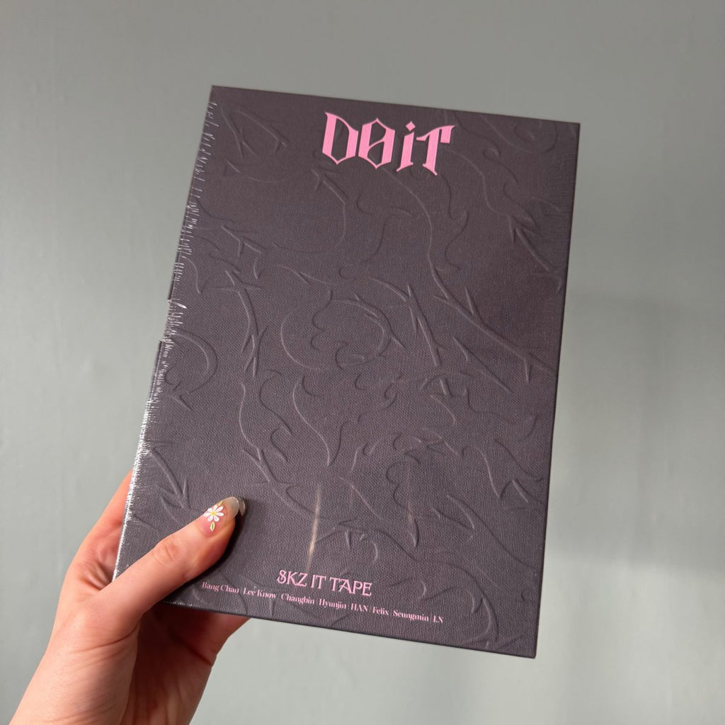 Stray Kids - SKZ IT TAPE 'DO IT' LIMITED [DO Ver.] image 2