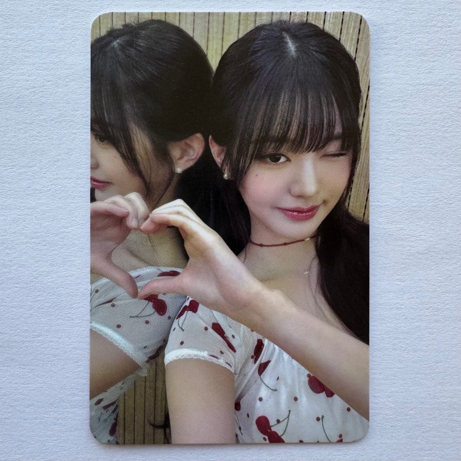 IVE - IVE SECRET Makestar Photocards image 1