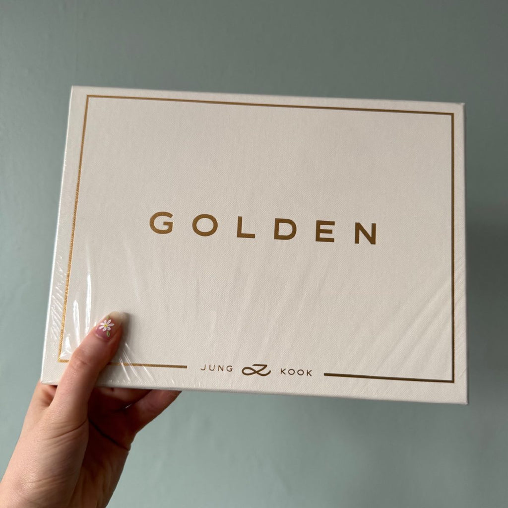 JUNGKOOK - GOLDEN image 5