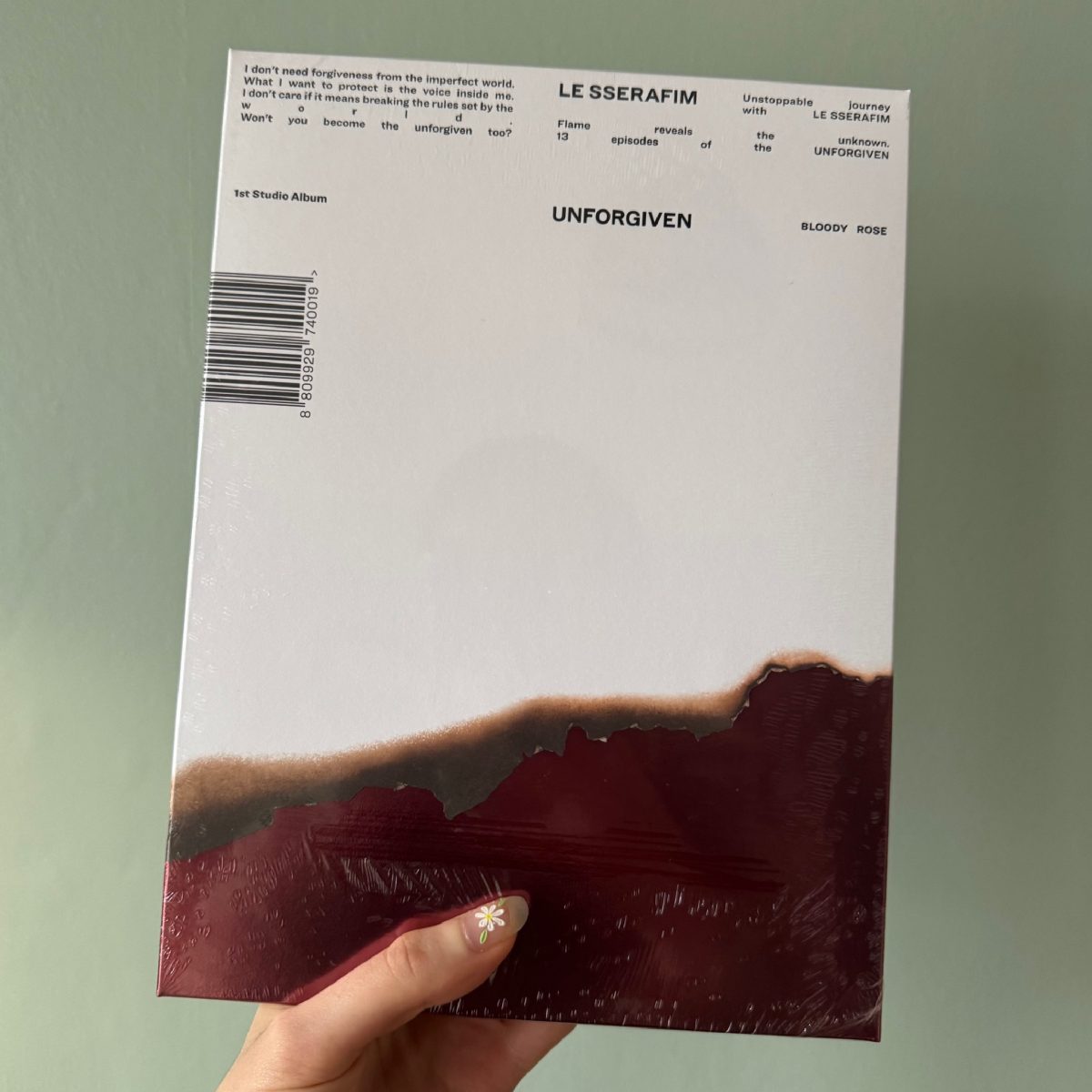 LE SSERAFIM - UNFORGIVEN image 6