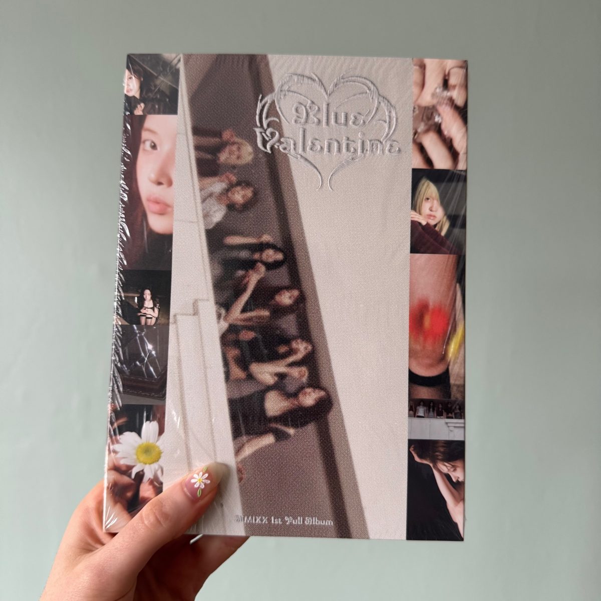 NMIXX - Blue Valentine [Photobook Ver.] image 5