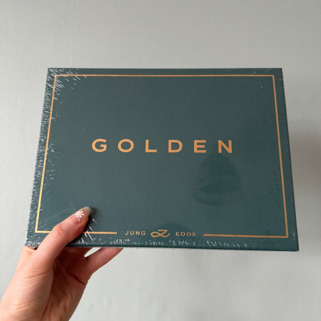 JUNGKOOK - GOLDEN image 4