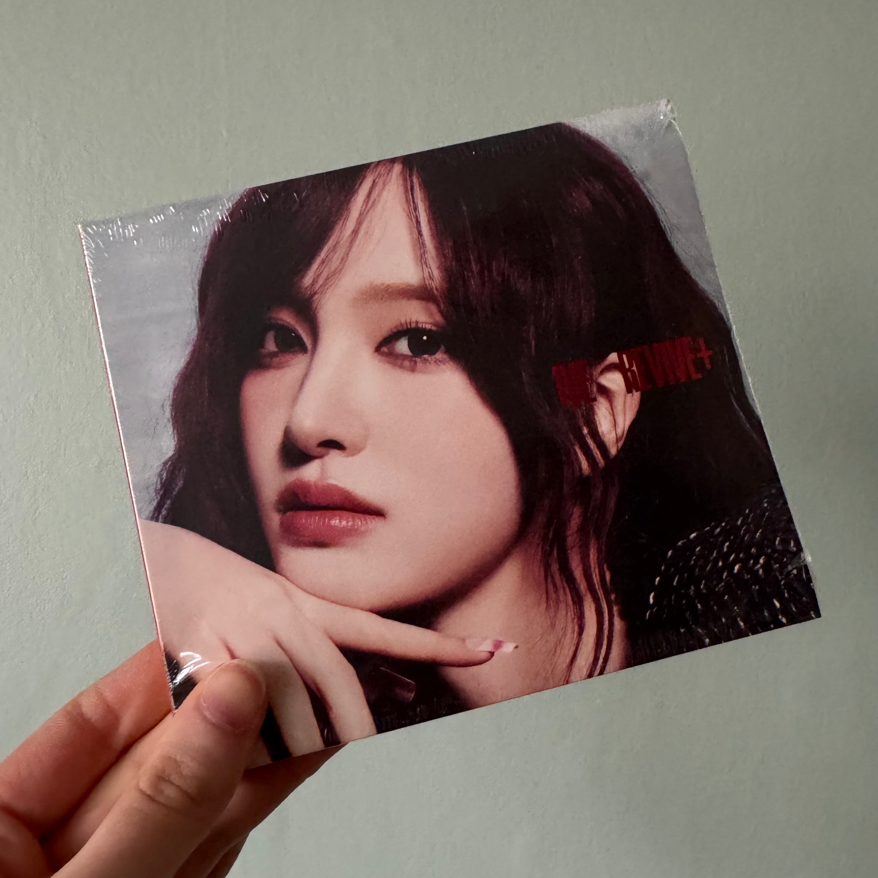 IVE - 2nd ALBUM [REVIVE+] (Digipack Ver.)