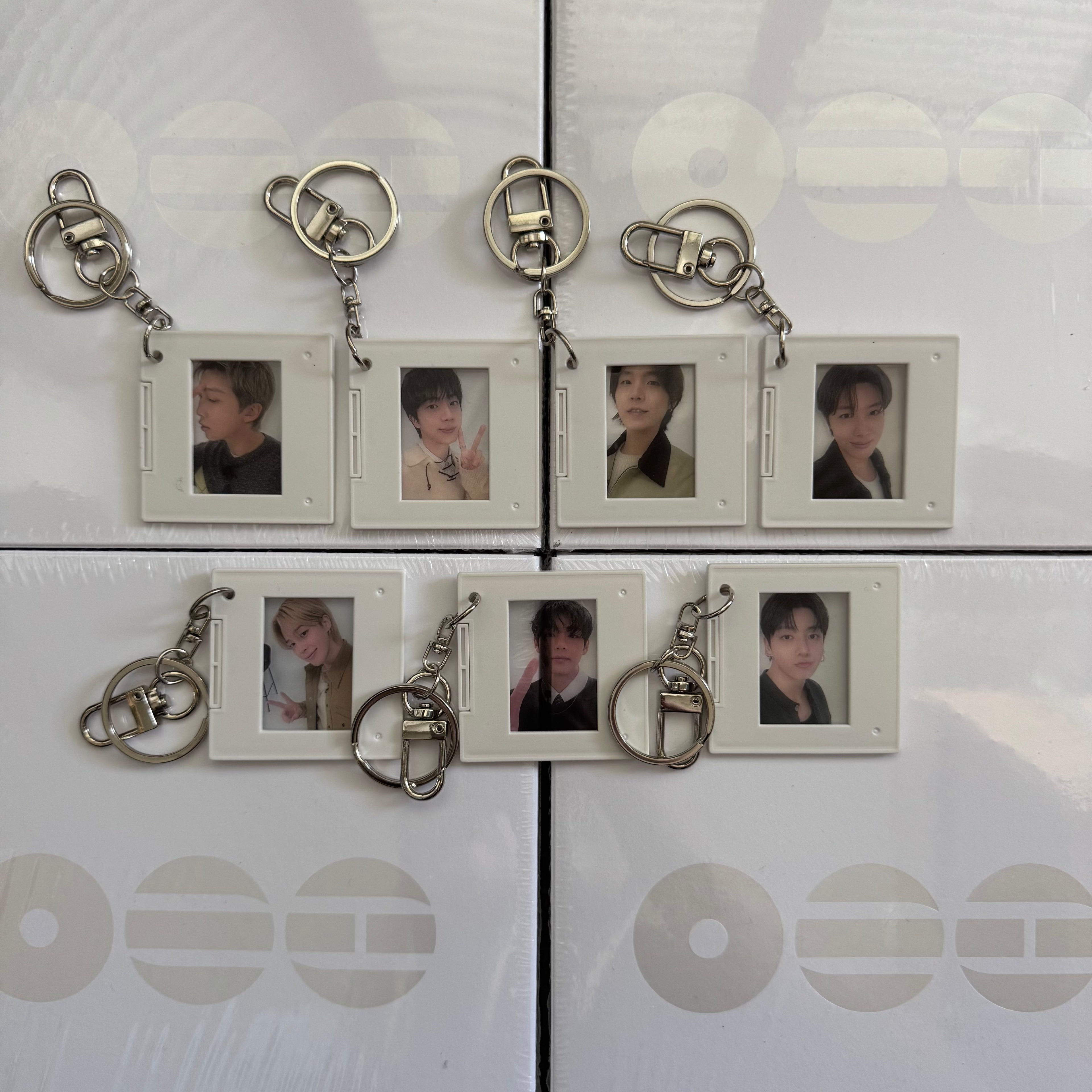 BTS - Arirang Weverse POB Film Keyrings