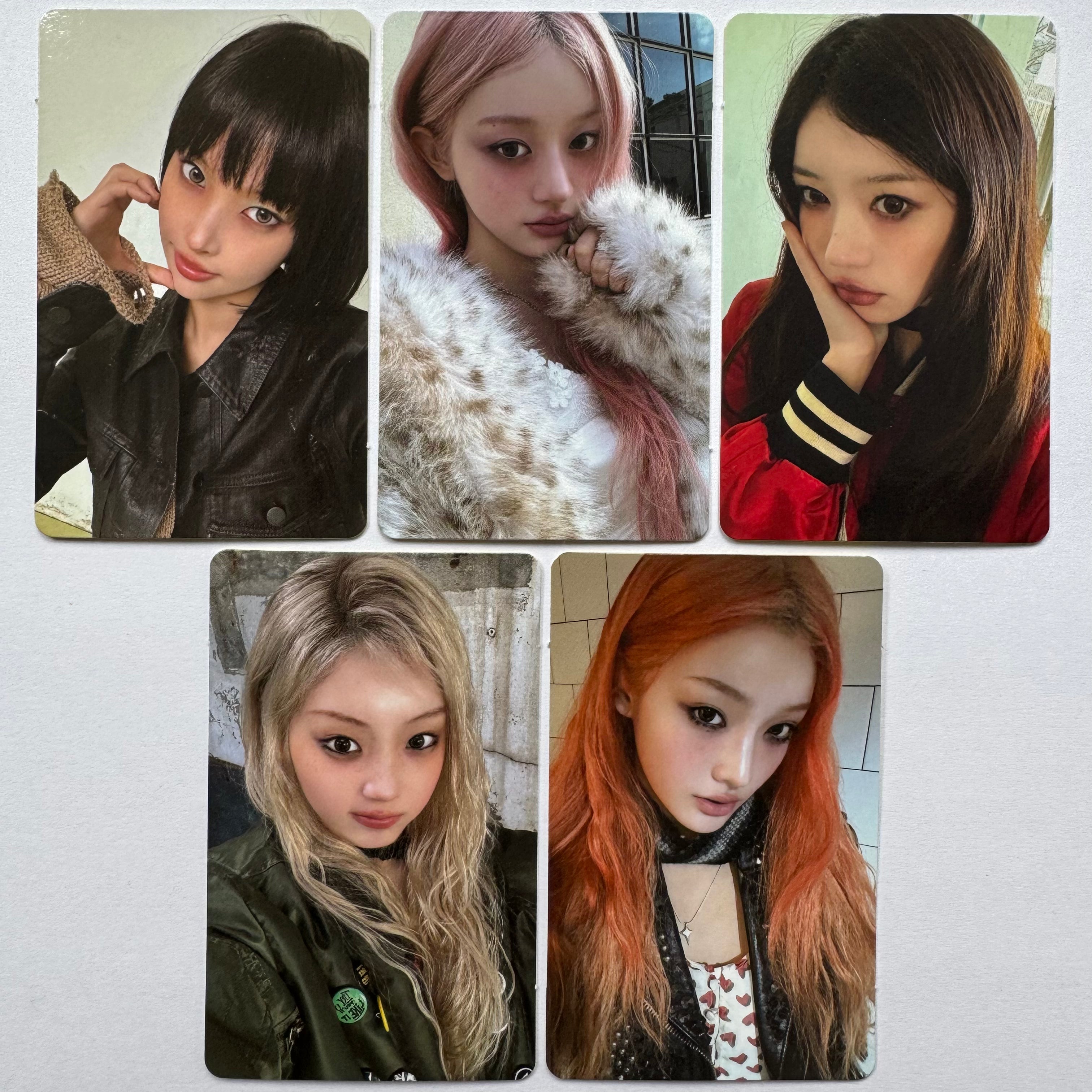 ILLIT - MAMIHLAPINATAPAI Weverse Shop POB Photocards