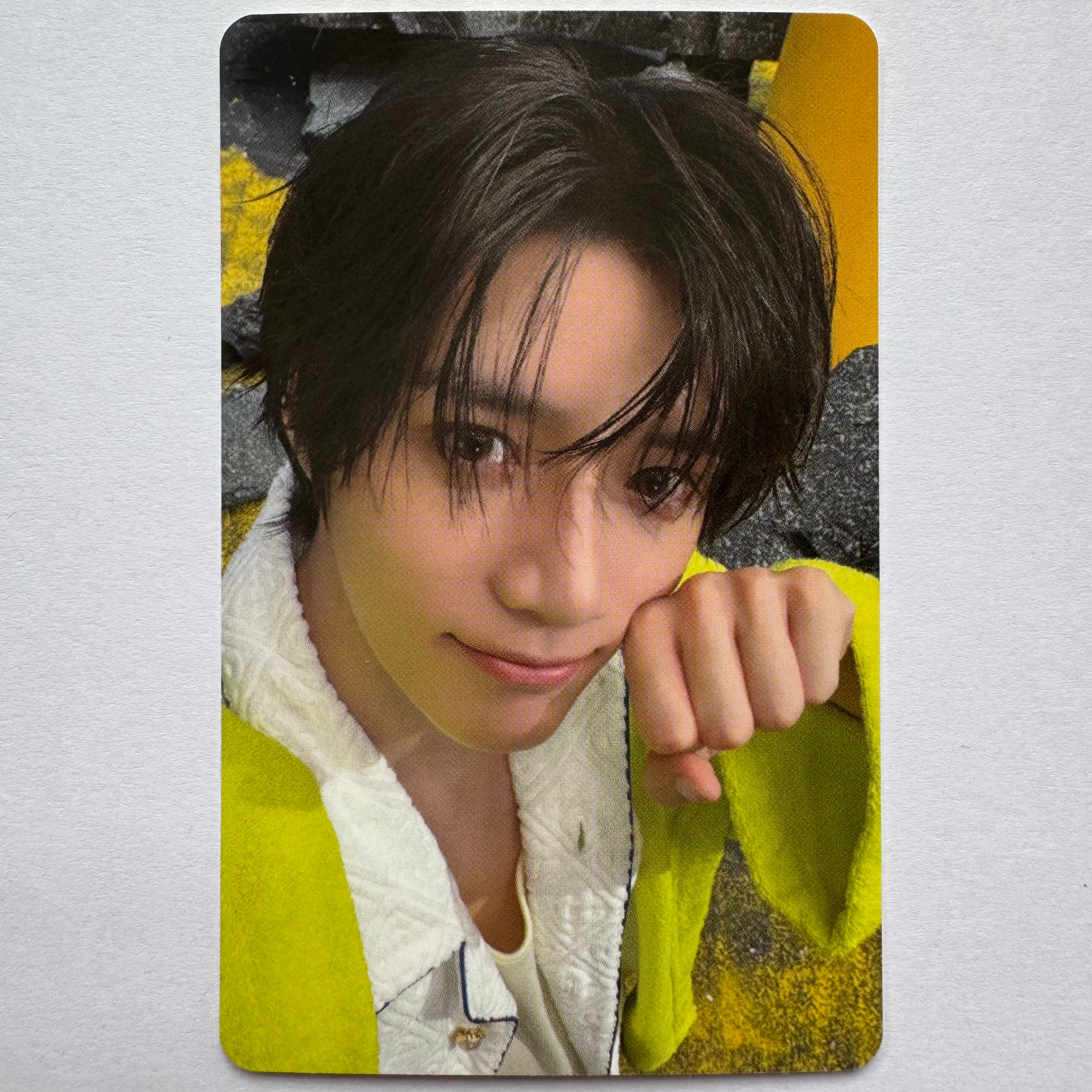 TXT - 7TH YEAR: A Moment of Stillness in the Thorns Weverse Shop POB Photocards [Selfie A]