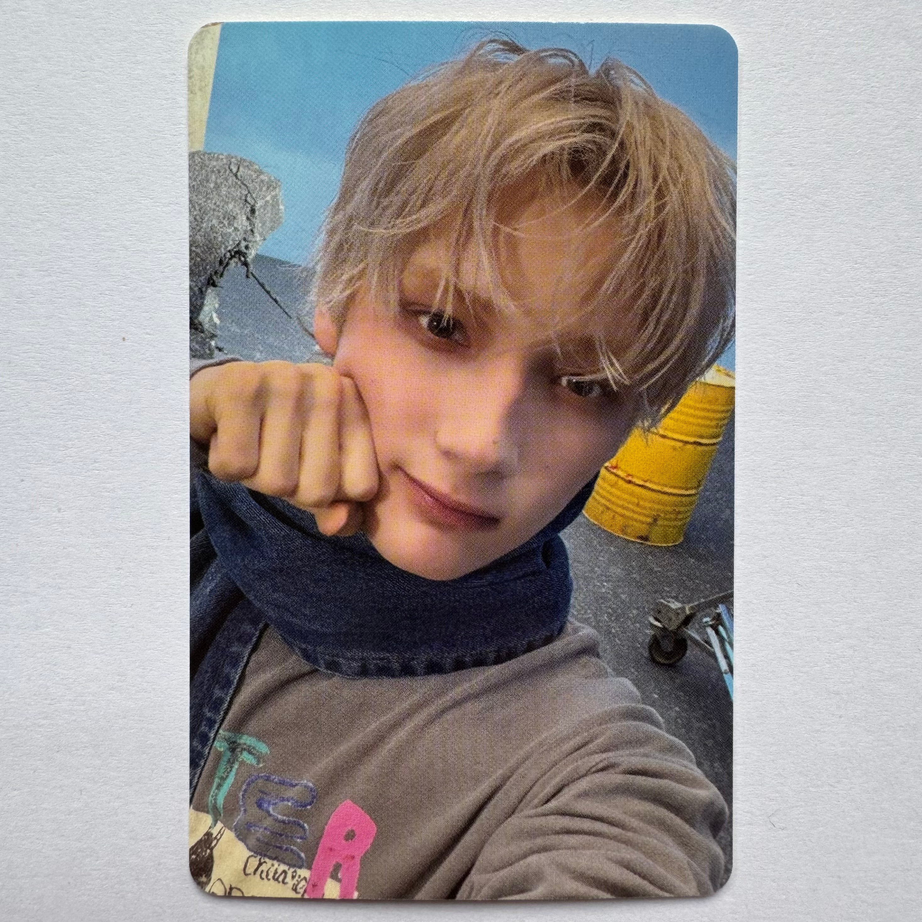 TXT - 7TH YEAR: A Moment of Stillness in the Thorns Weverse Shop POB Photocards [Selfie A]