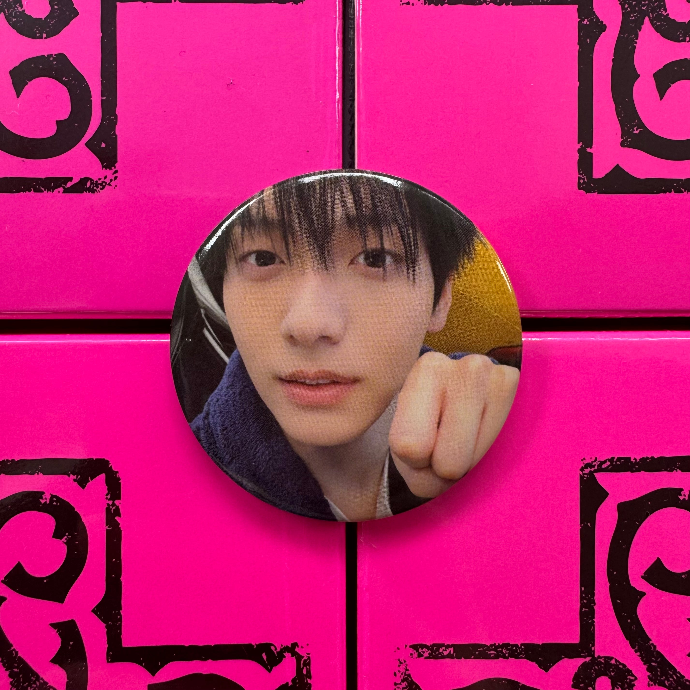 TXT - 7TH YEAR: A Moment of Stillness in the Thorns Weverse Shop Badges