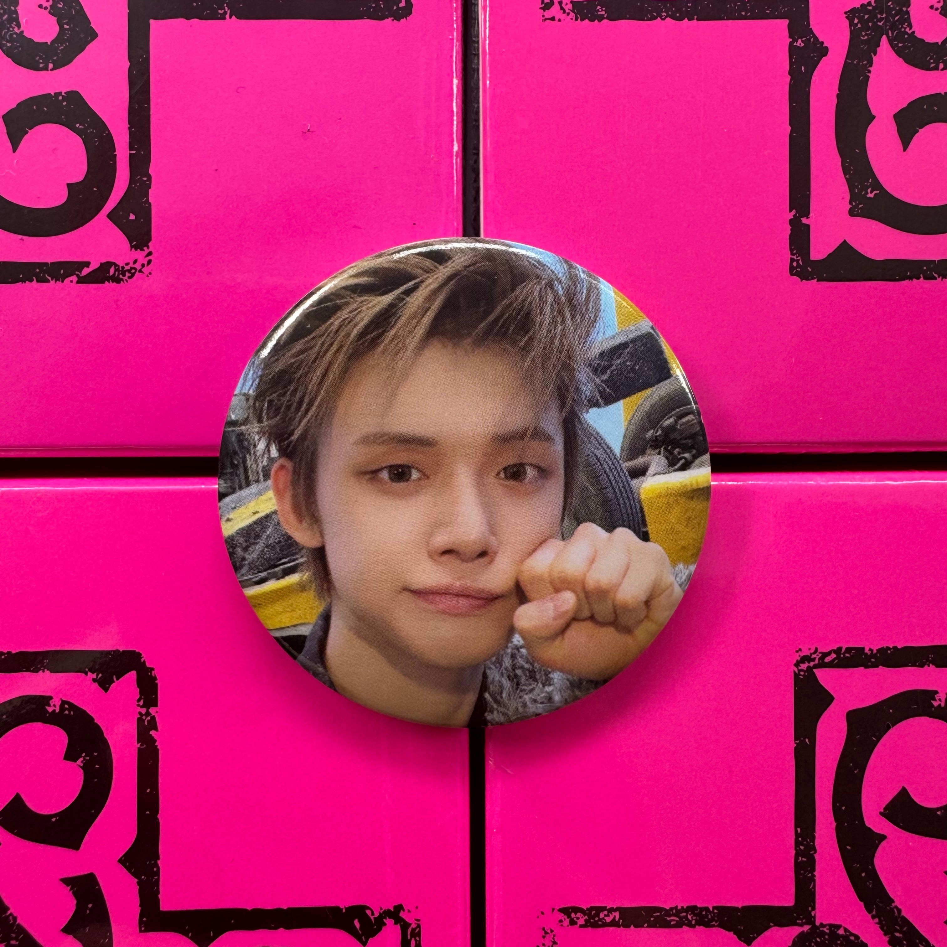 TXT - 7TH YEAR: A Moment of Stillness in the Thorns Weverse Shop Badges