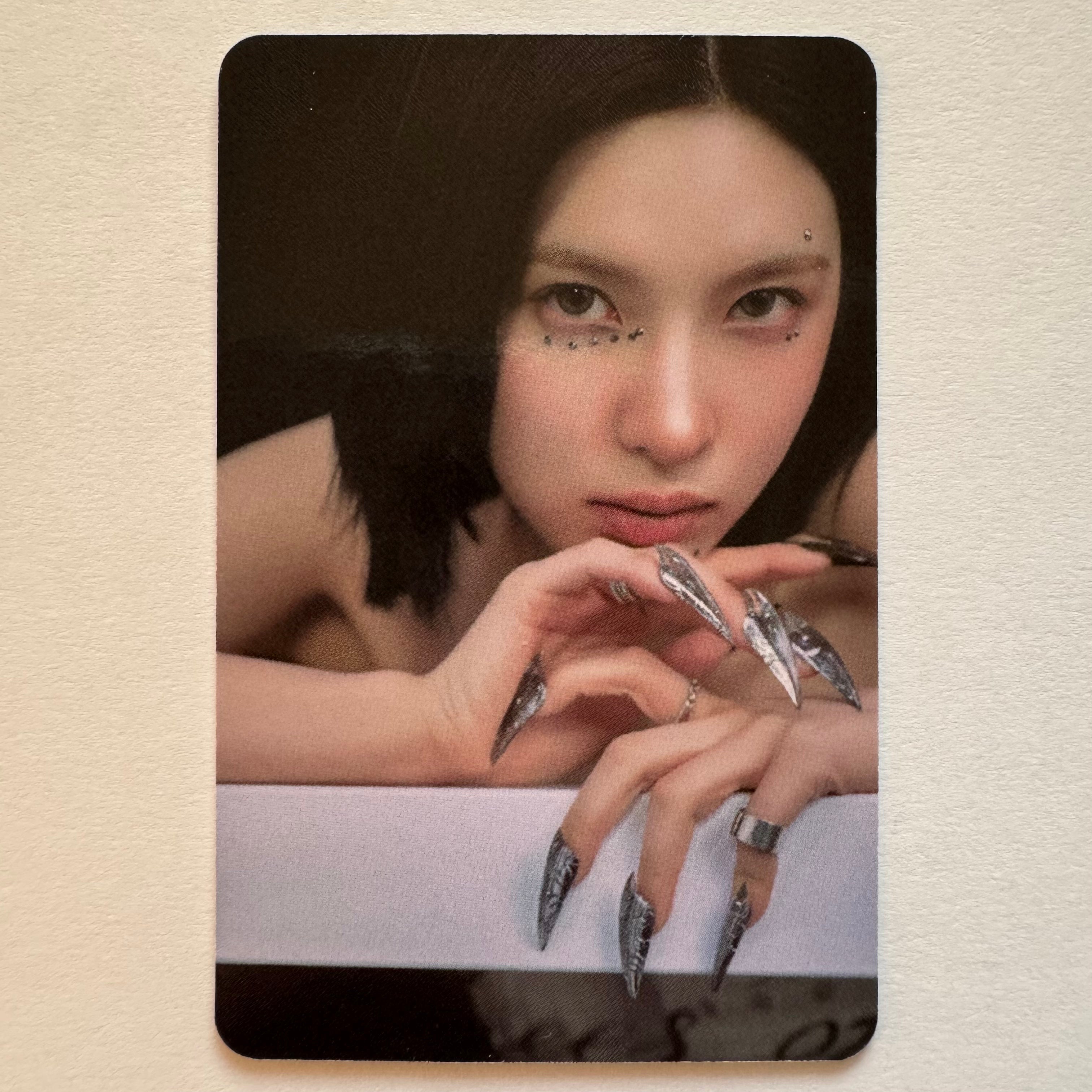 NMIXX - Heavy Serenade Apple Music POB Photocards