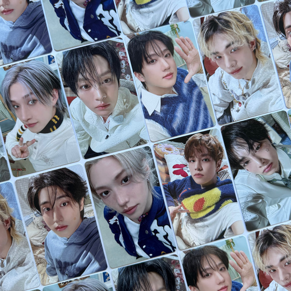 Stray Kids - 6TH FANMEETING [STAY in Our Little House] POB Photocards