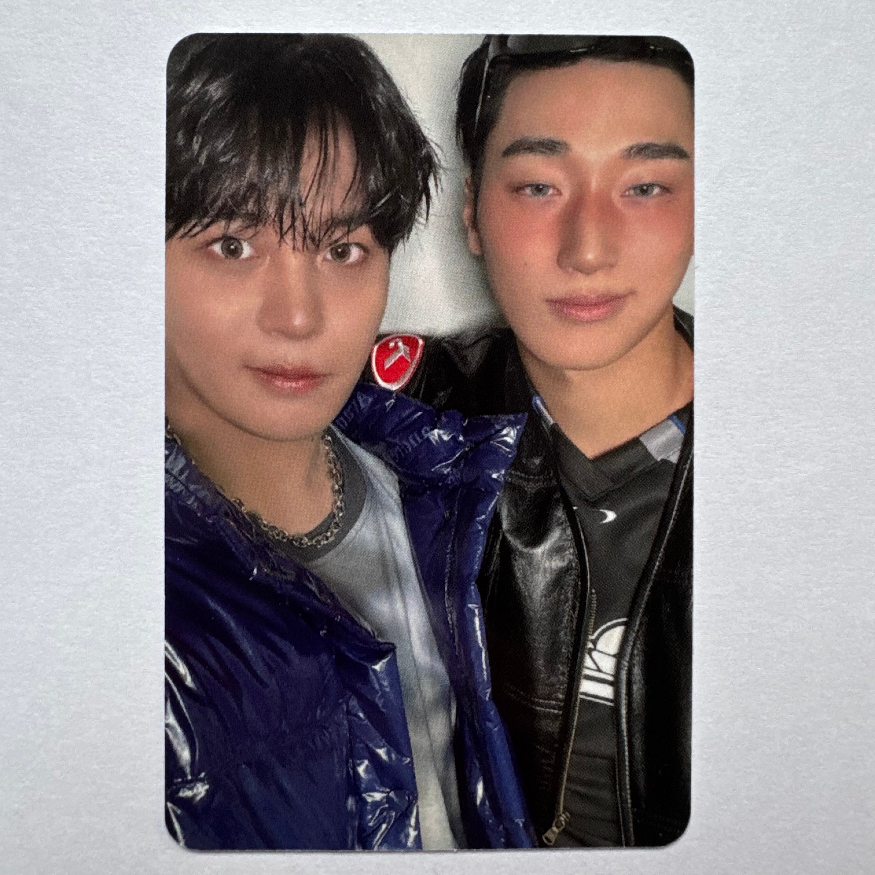 ATEEZ - Golden Hour Pt. 5 [Digipack Unit Ver.] Apple Music Photocards