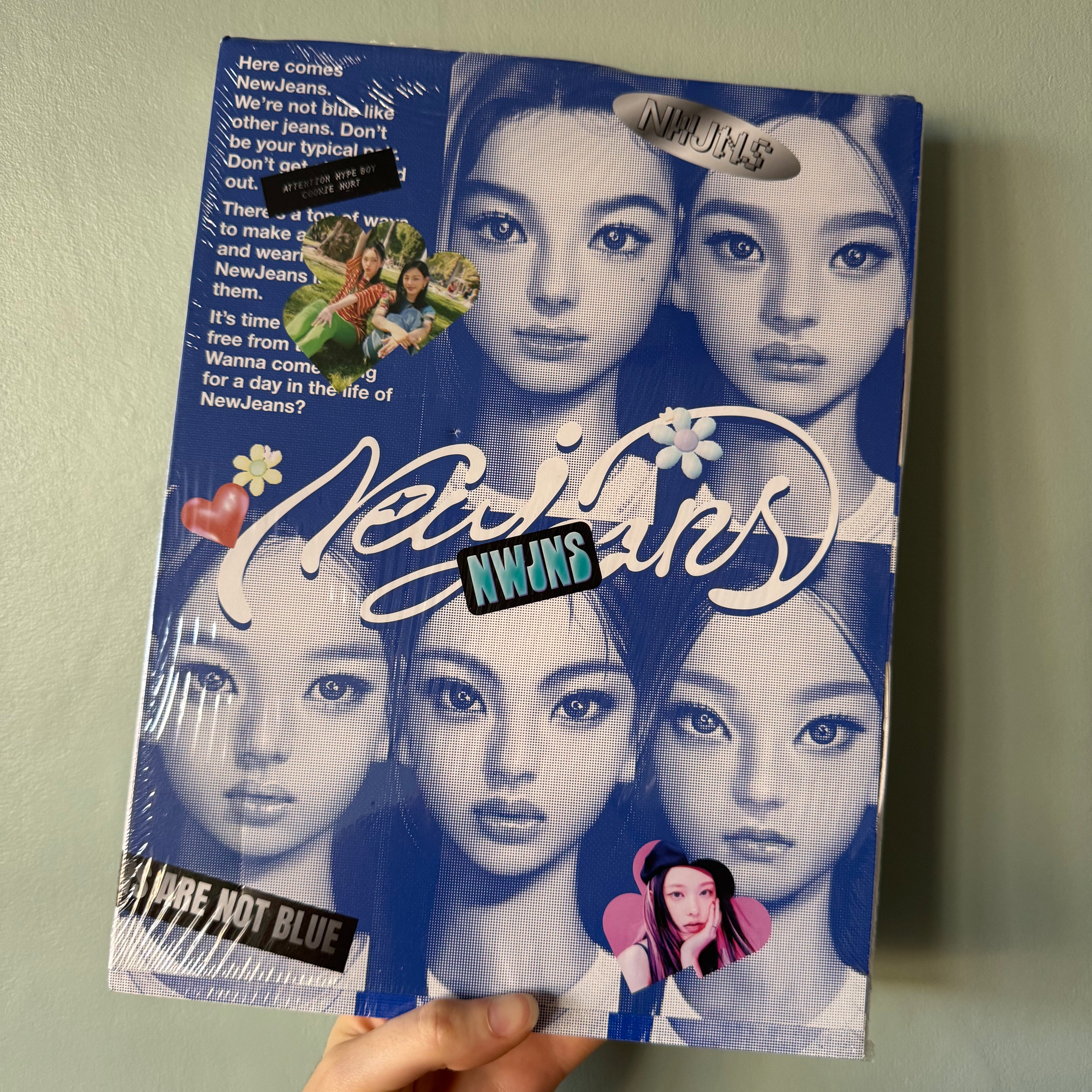 NewJeans - NewJeans Bluebook