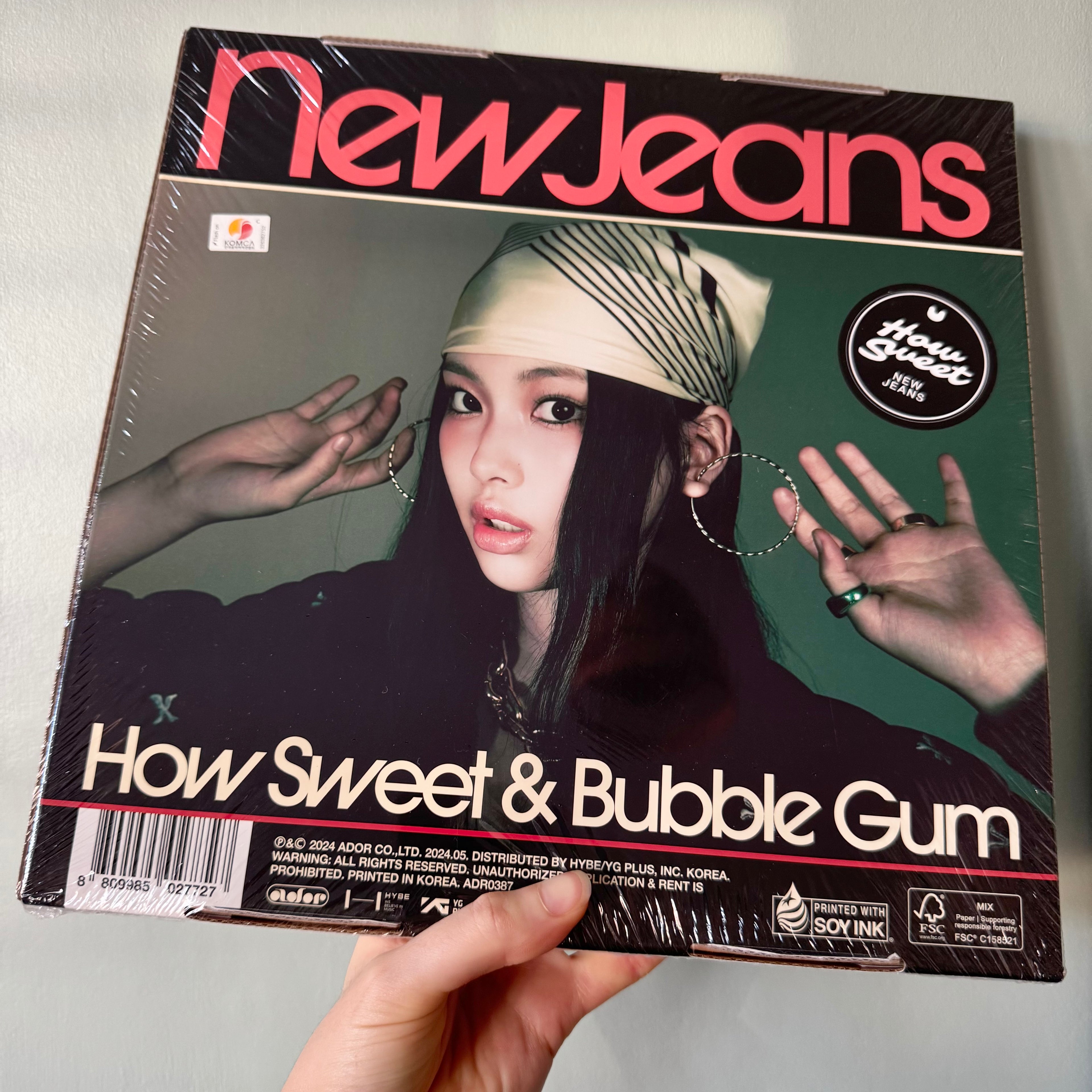 NewJeans - How Sweet