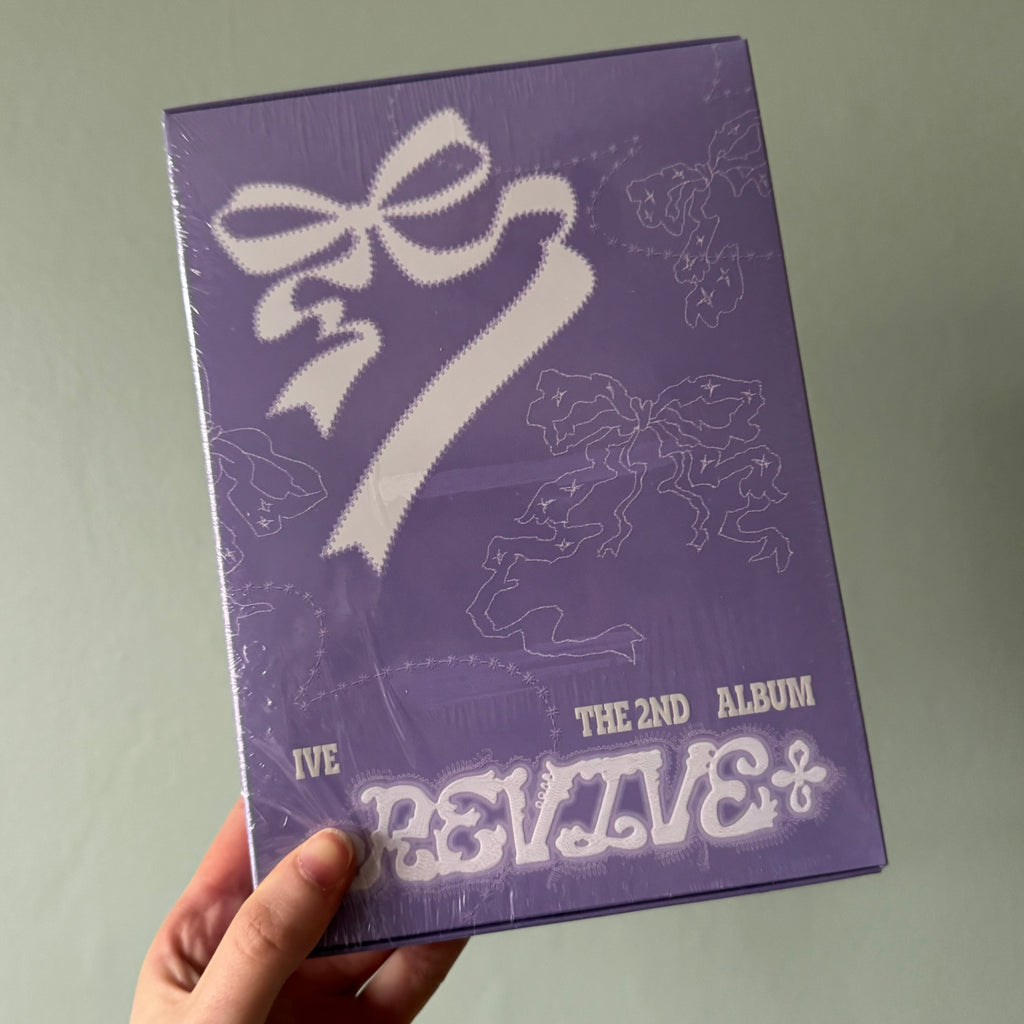 IVE - 2nd Album [REVIVE+] (LOVED IVE/Limited Ver.)