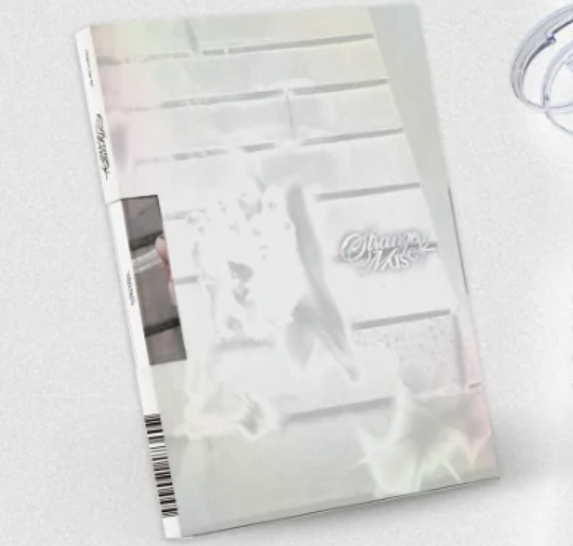 [PRE-ORDER] NMIXX - Strange Muse [Standard Ver.] APPLE MUSIC POB